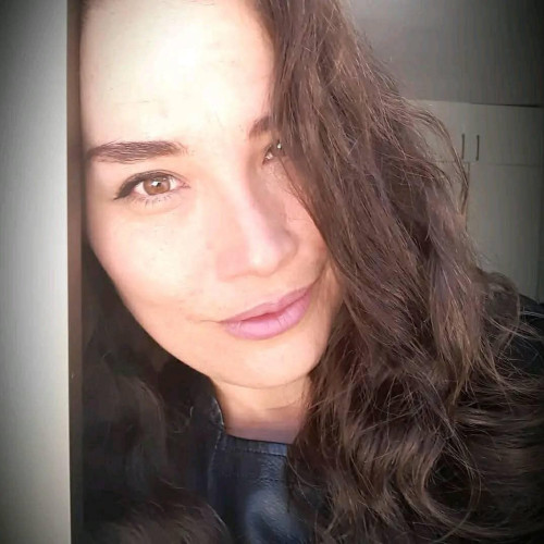 thiare v. profile photo