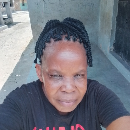 Selina M. profile photo