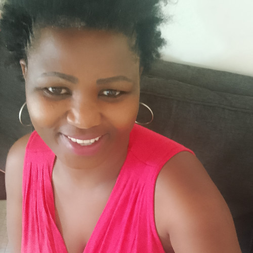 Elizabeth  M. profile photo