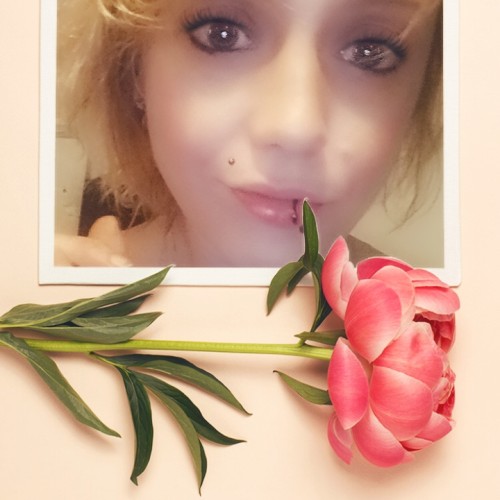 Victoria H.
