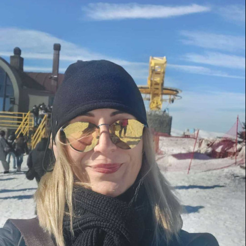 Damla A. profile photo