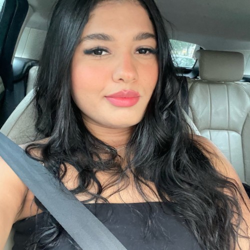 Evellyn H.