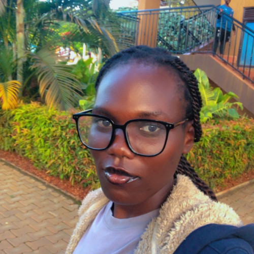 Noreen love🥰🥰 j. profile photo
