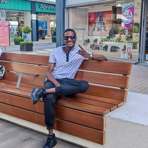 Njue T. profile photo