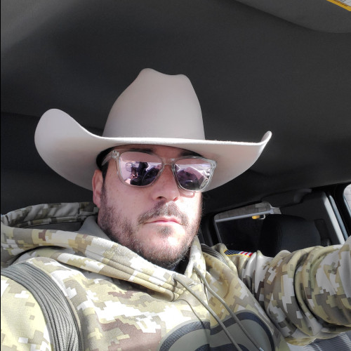 EFRAIN A. profile photo