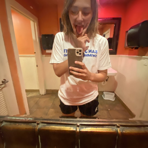 Alexis M. profile photo