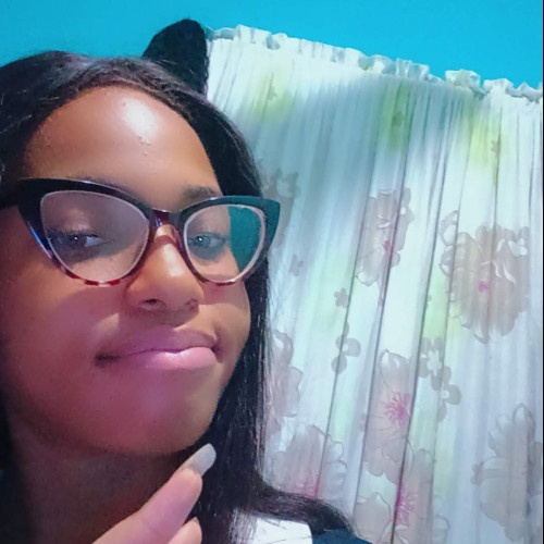 Esther  O. profile photo