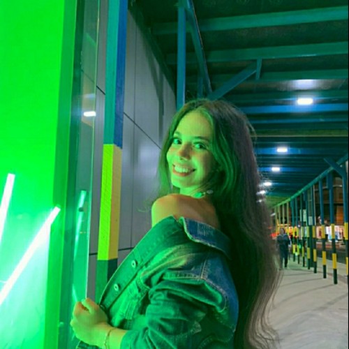 Ana Vitória  R.