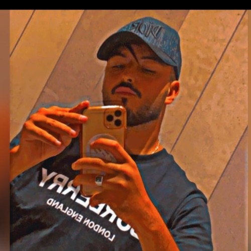 Aymen  Z.