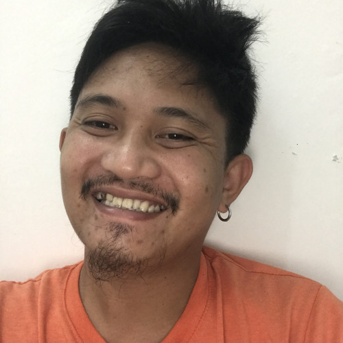 lorenz b. profile photo