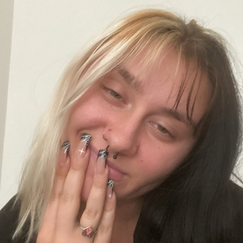 Ayla T. profile photo