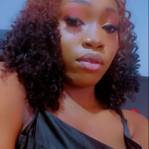Omolola T. profile photo