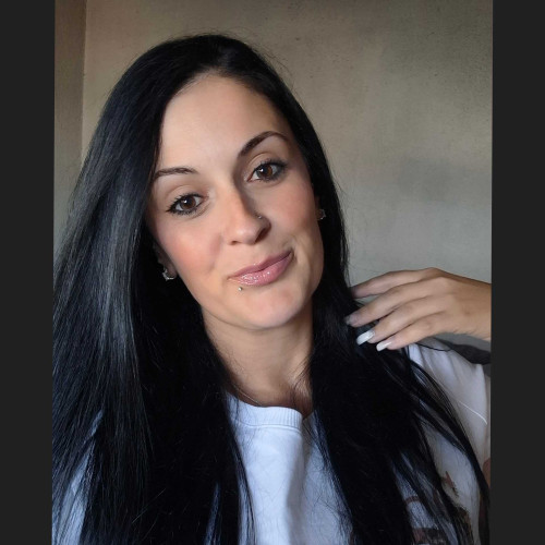 Lina R. profile photo