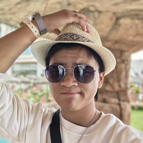 Xino L. profile photo