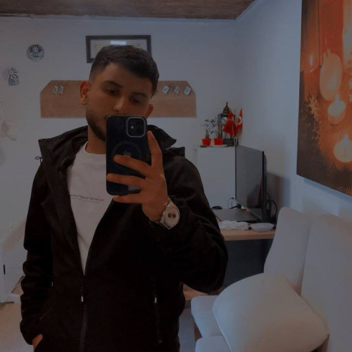 ali19a.a2002  . profile photo