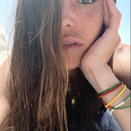lau F. profile photo