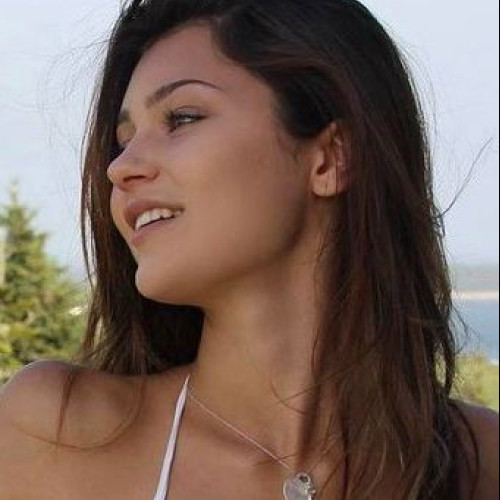 Julia J. profile photo