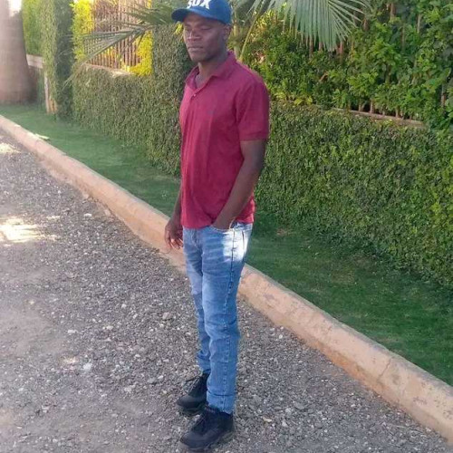 Emmanuel l. profile photo