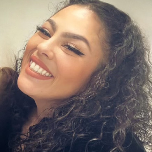 Victoria  C. profile photo
