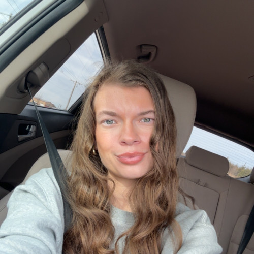 Karlee T. profile photo