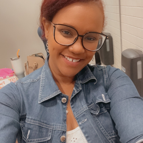 Lacey R. profile photo