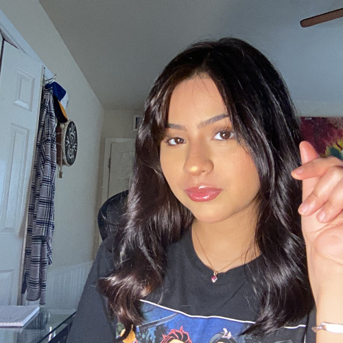 Lesli C. profile photo