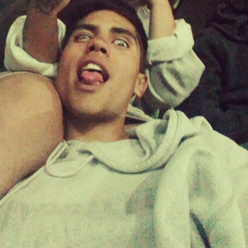 Meez  A.