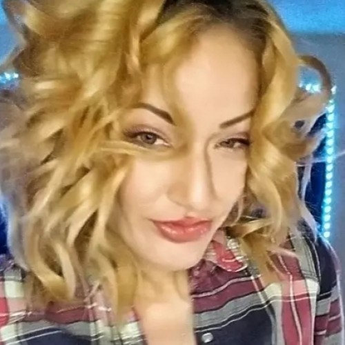 Erin R.