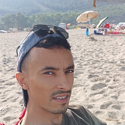 Oussama T.