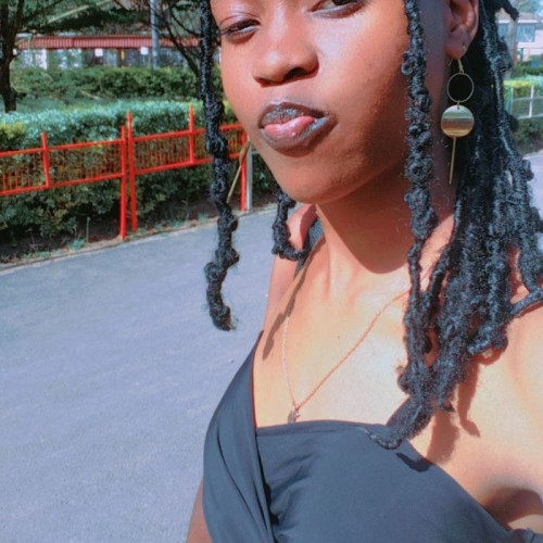 Essy K. profile photo