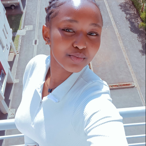 loise w. profile photo