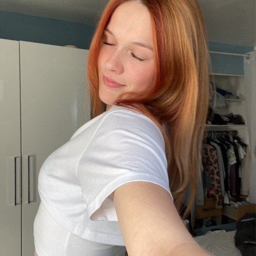 leah f. profile photo