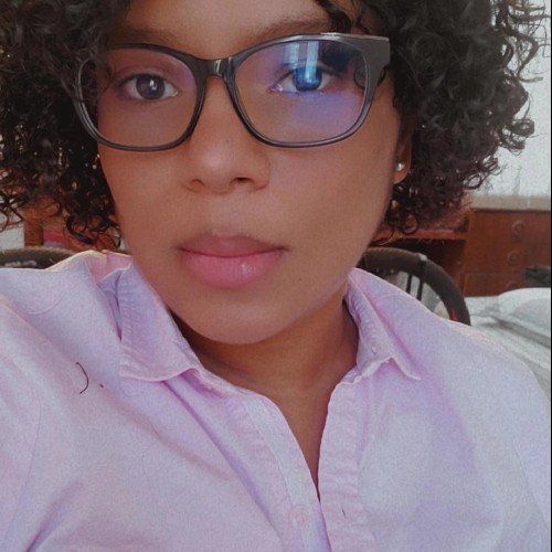 Stephany  V. profile photo