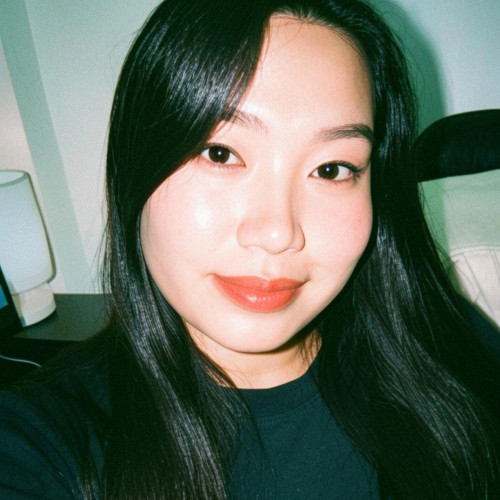 Emilyn B. profile photo