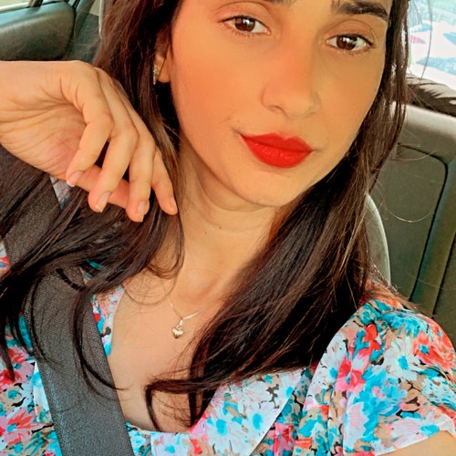 Julissa  F.