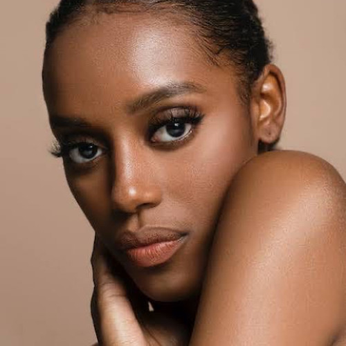 Queen b. profile photo
