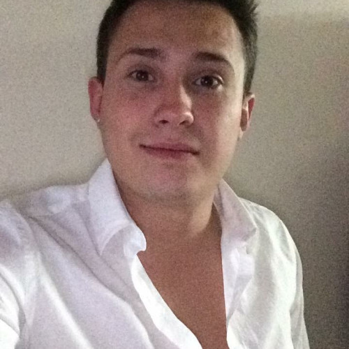 Axel G.