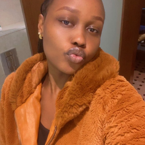 Elodie N. profile photo