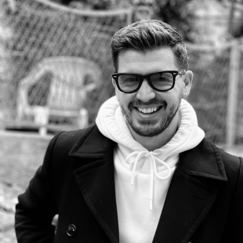 chris p. profile photo