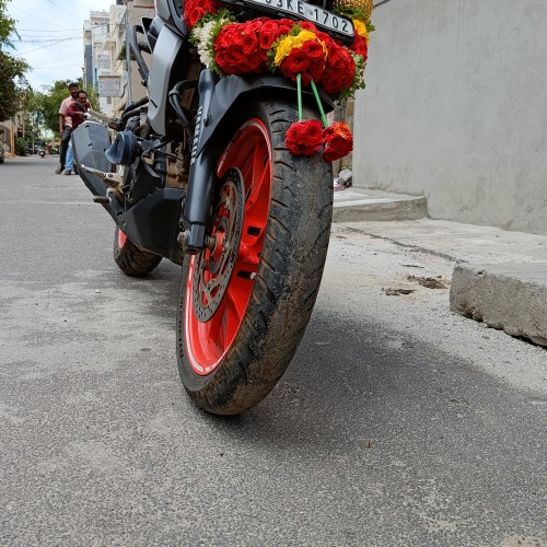 Vivek  V.
