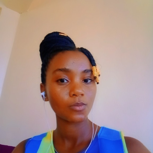 Evelyne  S. profile photo