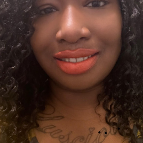 Crys B. profile photo