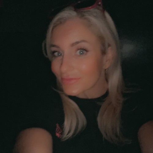 Julie B.