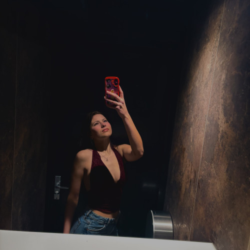 Chay D. profile photo