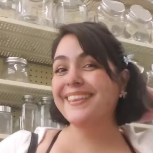 Viviana V.