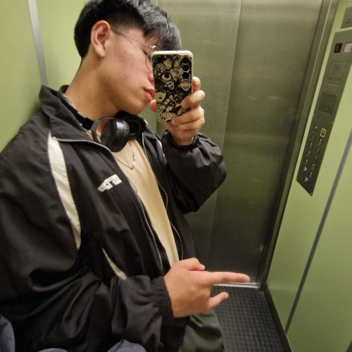 Oscar Q. profile photo