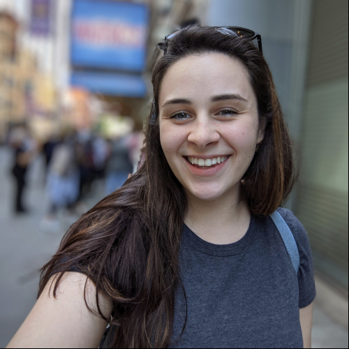 Laura M. profile photo