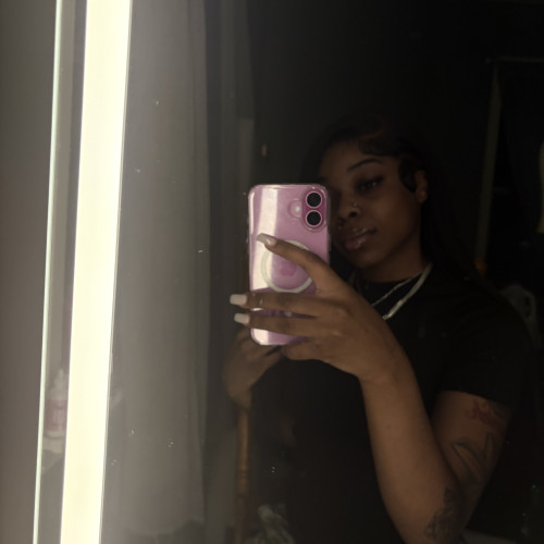 cosmia p. profile photo