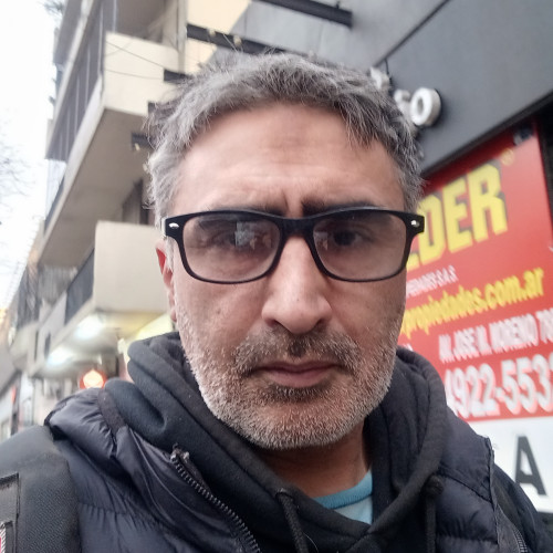 Rodrigo D. profile photo