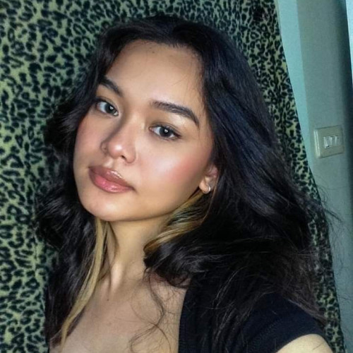 Flordeliza  E. profile photo